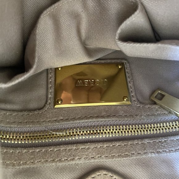 J Crew straw handbag- very good condition and perfect for summer! - Picture 3 of 7